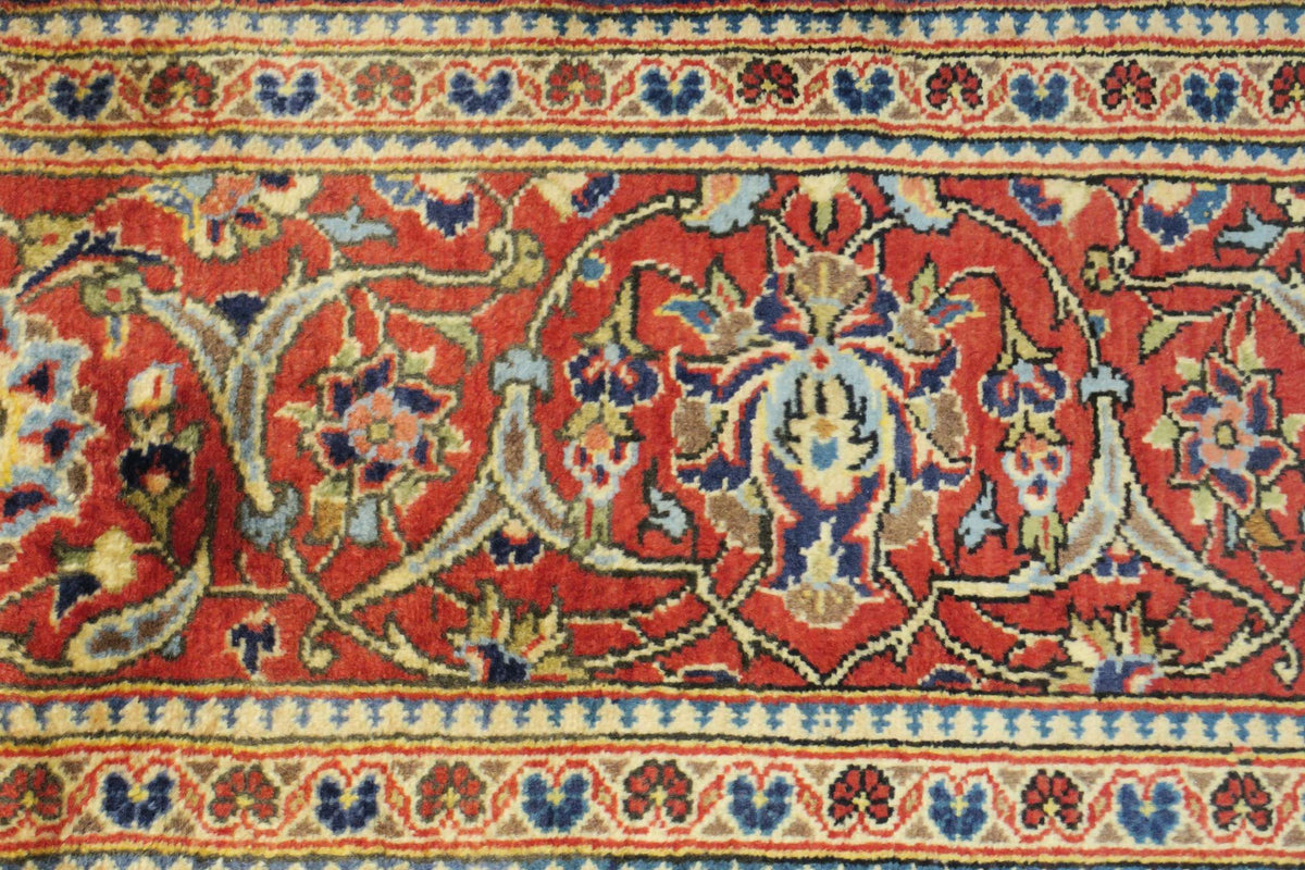 6' 3" x 9' 8" Persian Najafabad Rug image 0