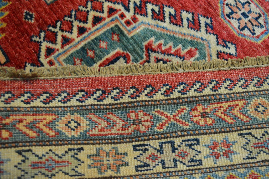 3' 4" x 4' 8" Pakistan Kazak Rug image 11
