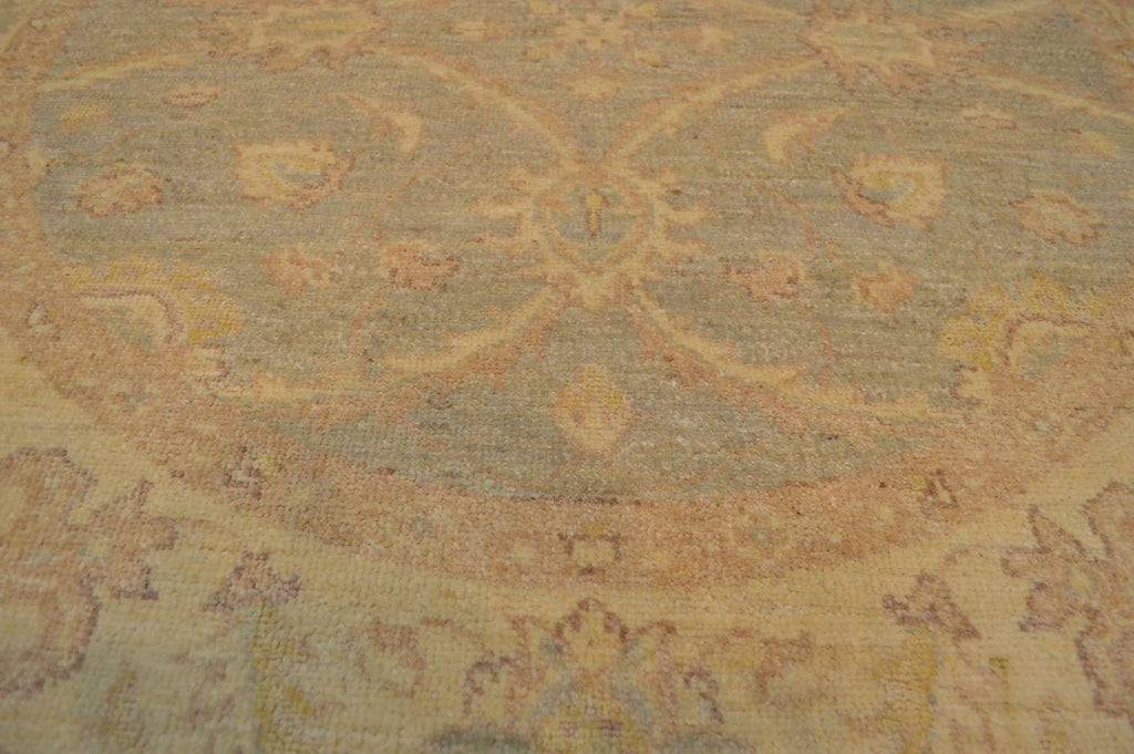 4' 0" x 4' 0" Pakistan Peshawar Round Rug image 8
