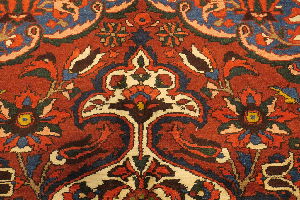 8' 0" x 11' 3" Persian Bakhtiar Rug image 0