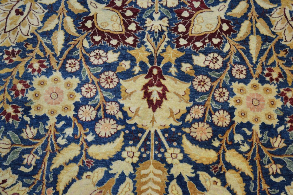 4' 1" x 6' 3" Pakistan Mogul Rug image 5