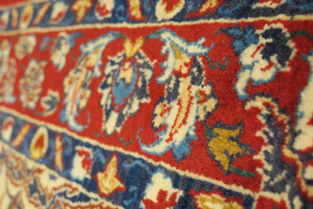 3' 3" x 5' 6" Persian Najafabad Rug image 2