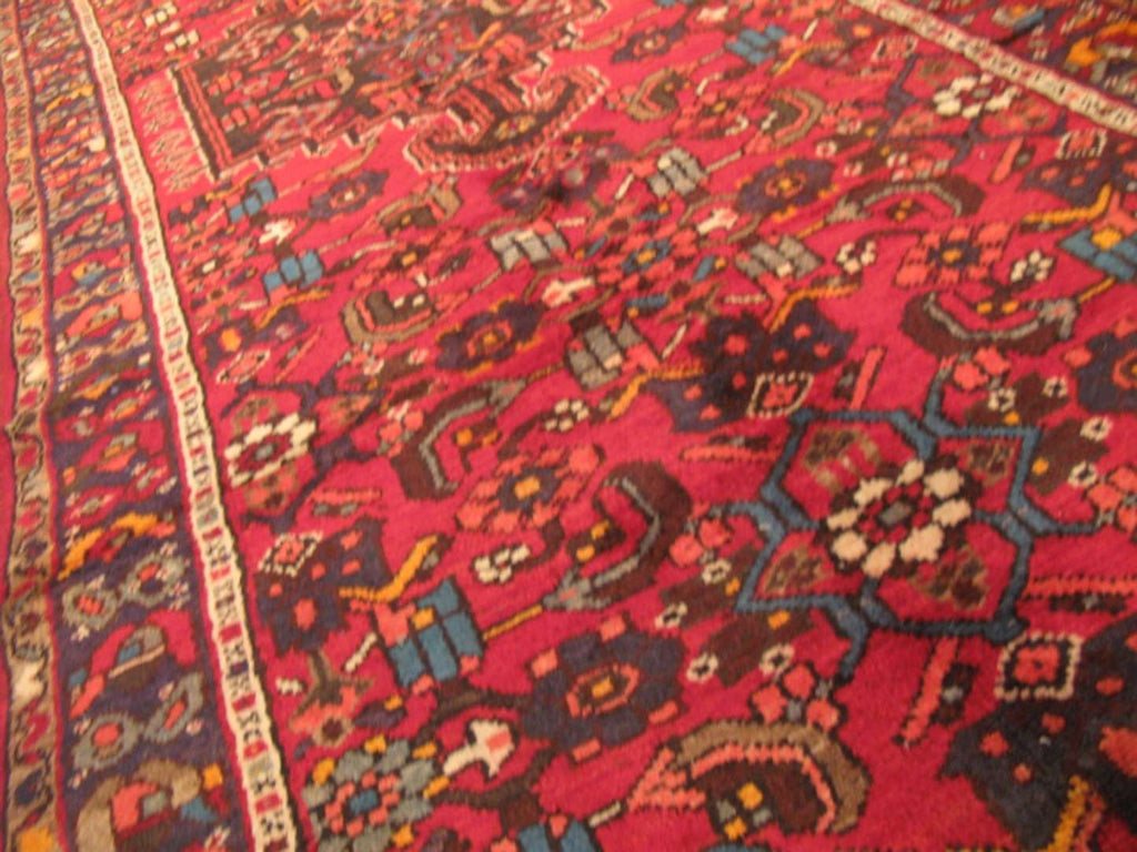 3' 5" x 9' 5" Persian Zanjan Runner image 4