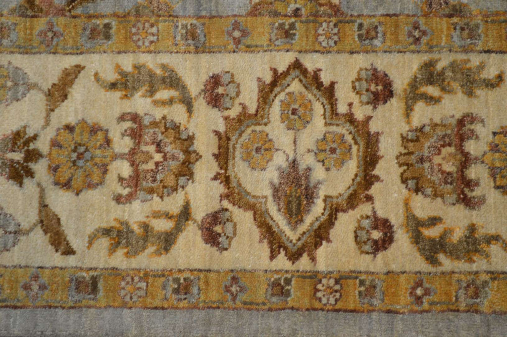 6' 0" x 9' 0" Pakistan Peshawar Rug image 6