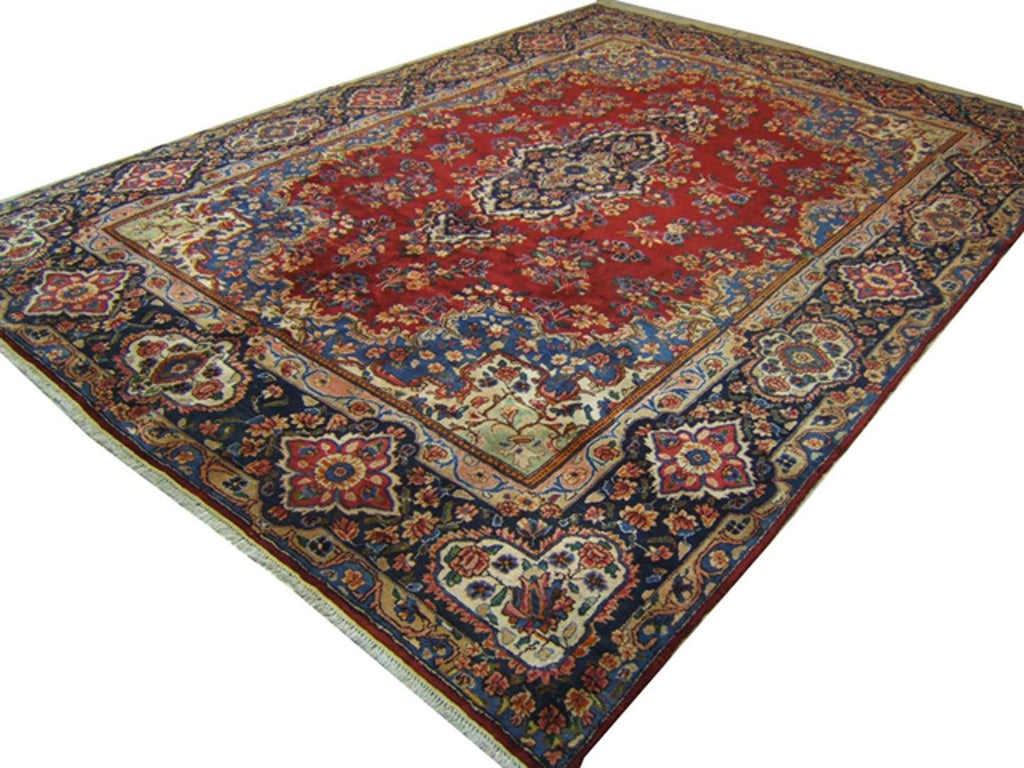 9' 1" x 13' 7" Vintage Lavar Rug image 2