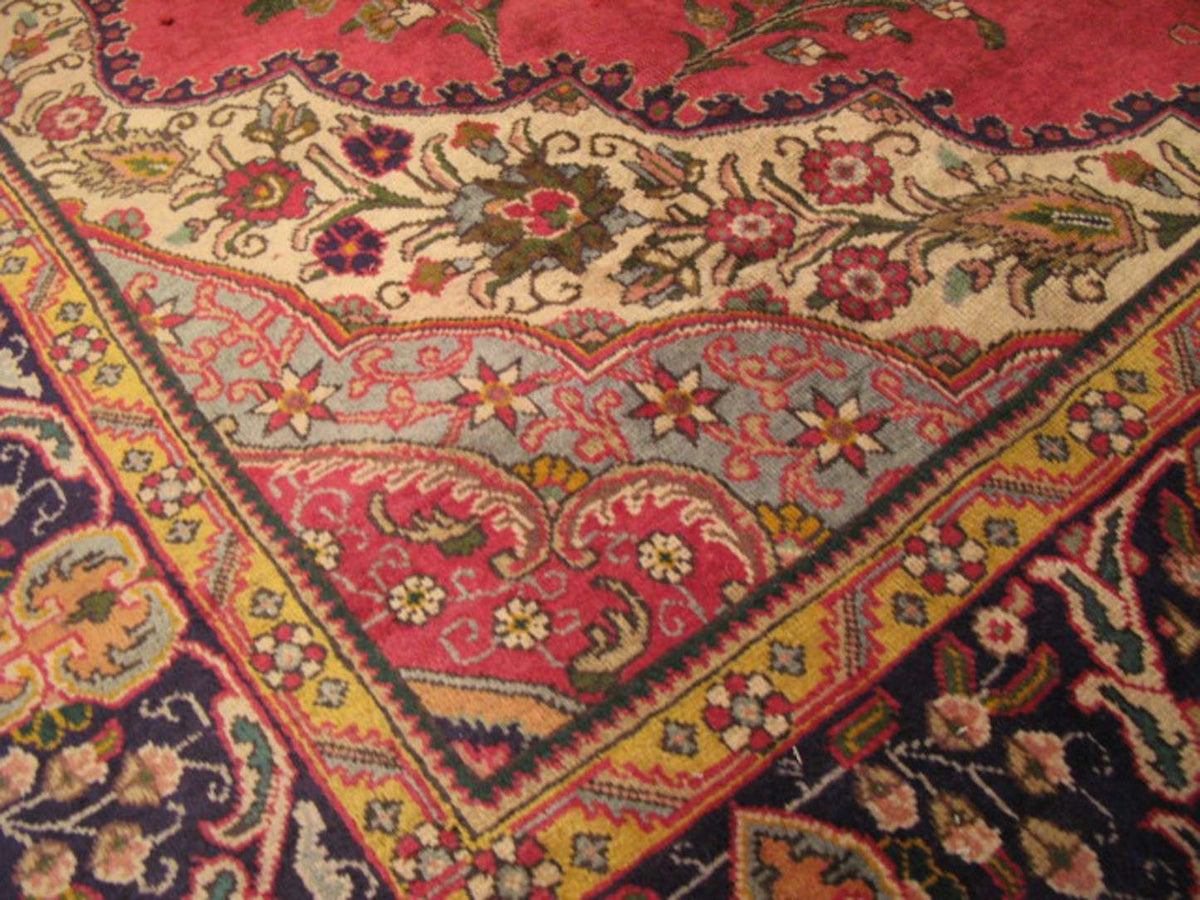10' 0" x 12' 9" Persian Tabriz Rug image 7