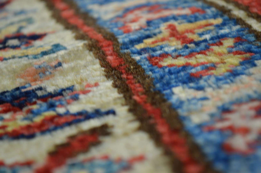 2' 0" x 5' 6" Pakistan Kazak Runner image 3