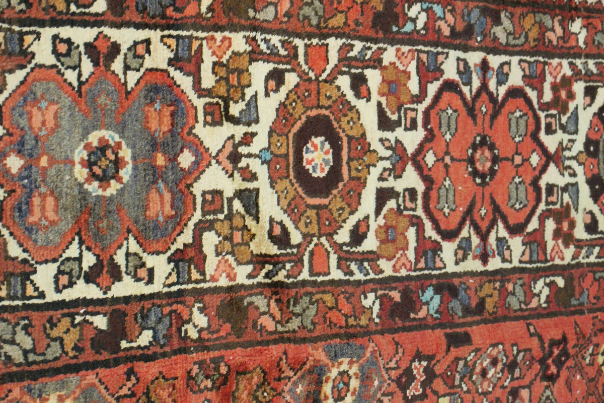 5'7'' x 10'2'' Persian Hamadan Runner image 3