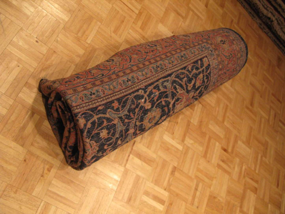 8' 0" x 11' 6" Persian Sarouk Rug image 11