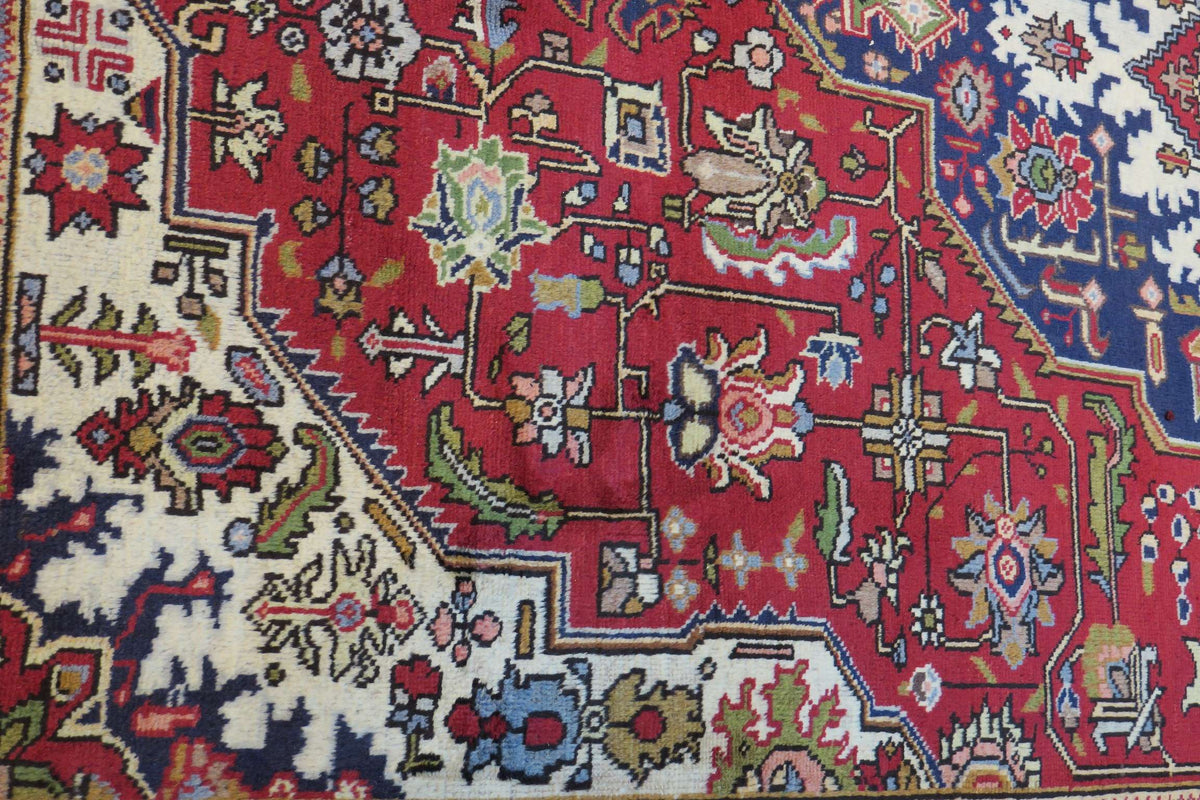 6' 6" x 9' 6" Vintage Tabriz Rug image 7
