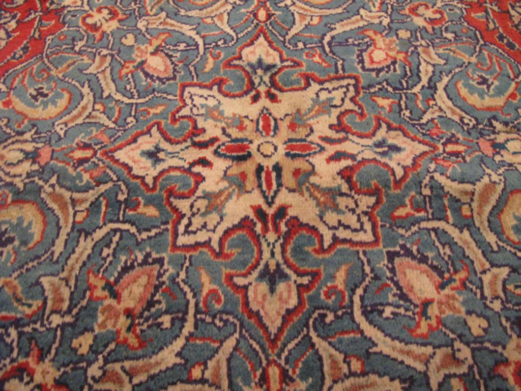 9' 8" x 13' 1" Persian Sarouk Rug image 5
