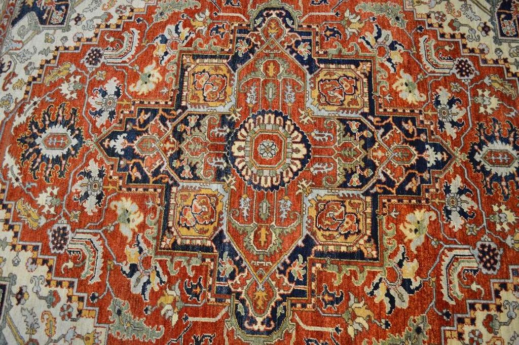 8' 0" x 9' 8" Pakistan Serapi Rug image 5