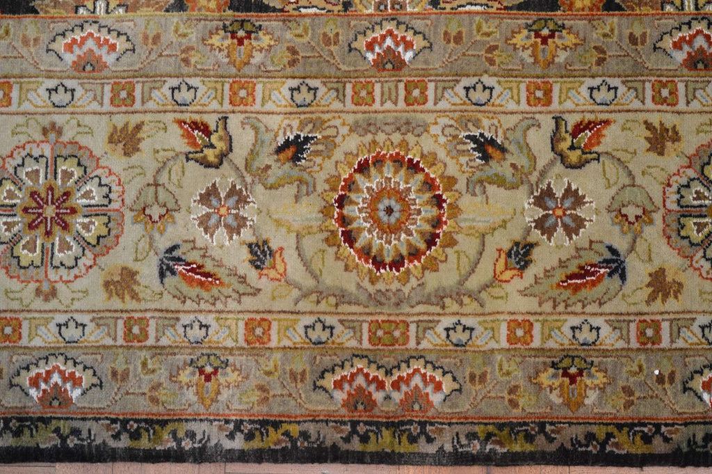 7' 9" x 9' 9" India Agra Rug image 3
