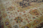 8' 0" x 9' 9" India Sultanabad Rug image 3