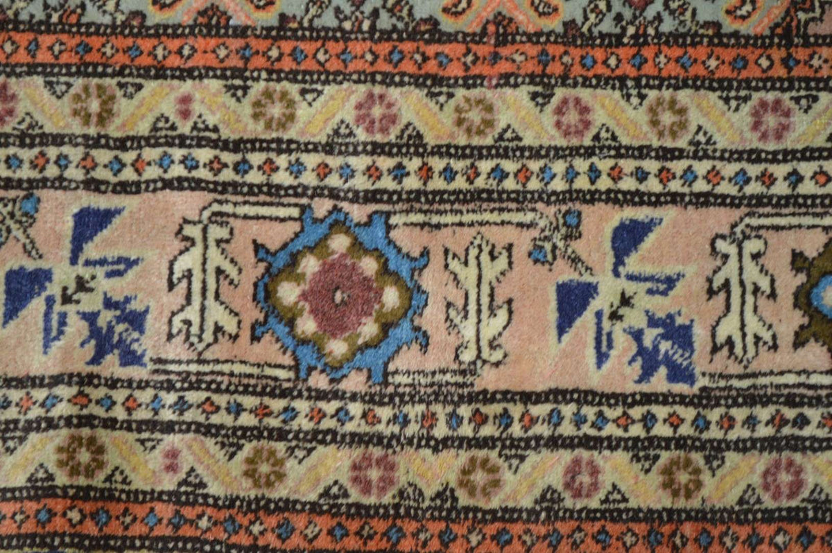 6' 6" x 9' 4" Persian Ardabil Rug image 8