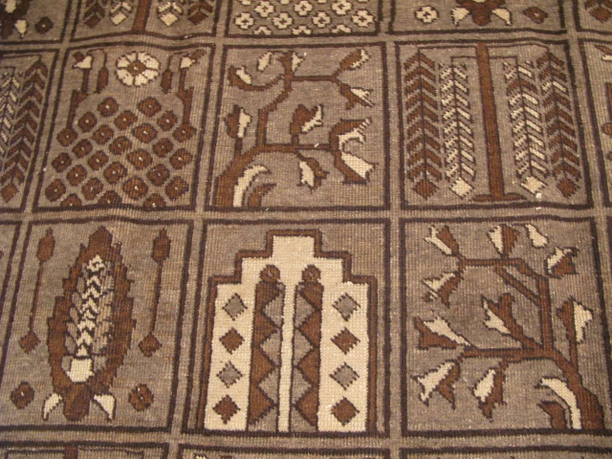 7' 3" x 10' 0" Persian Bakhtiari Rug image 6