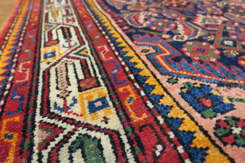 3' 7" x 5' 1" Persian Hamadan Rug image 0