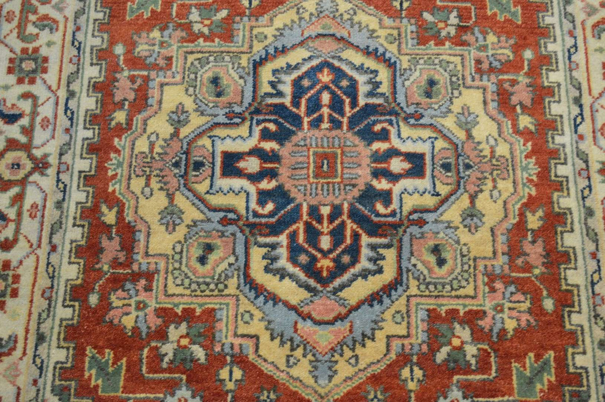 4' 0" x 6' 0" India Serapi Rug image 9