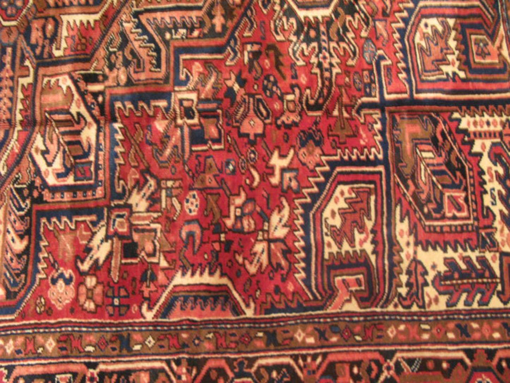 7' 1" x 9' 8" Persian Heriz Rug image 7