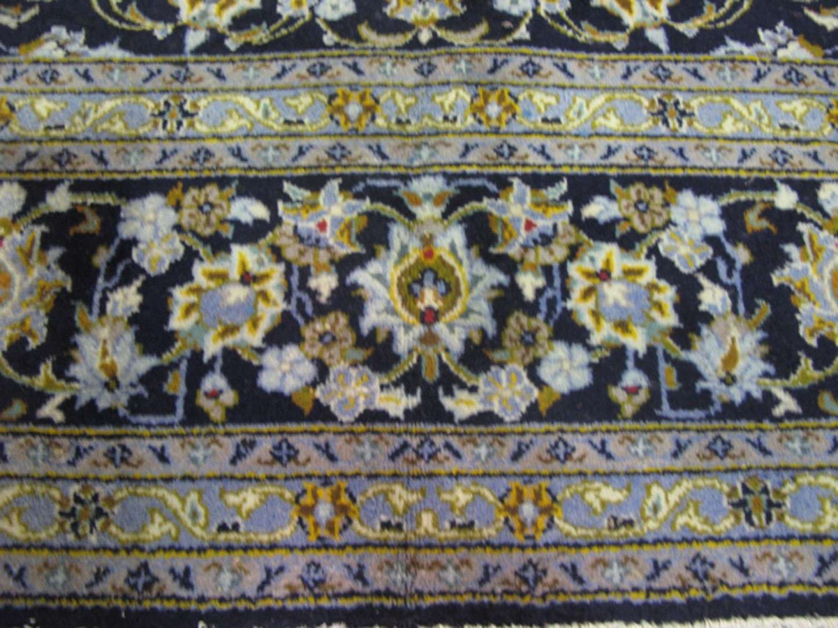 8' 3" x 11' 8" Persian Kashan Rug image 10