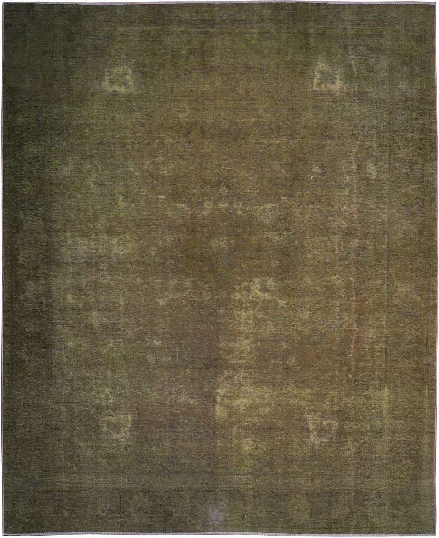 9' 3" x 11' 6" Pakistan Vintage Rug image 0