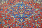 9' 1" x 11' 9" Persian Heriz Rug image 2