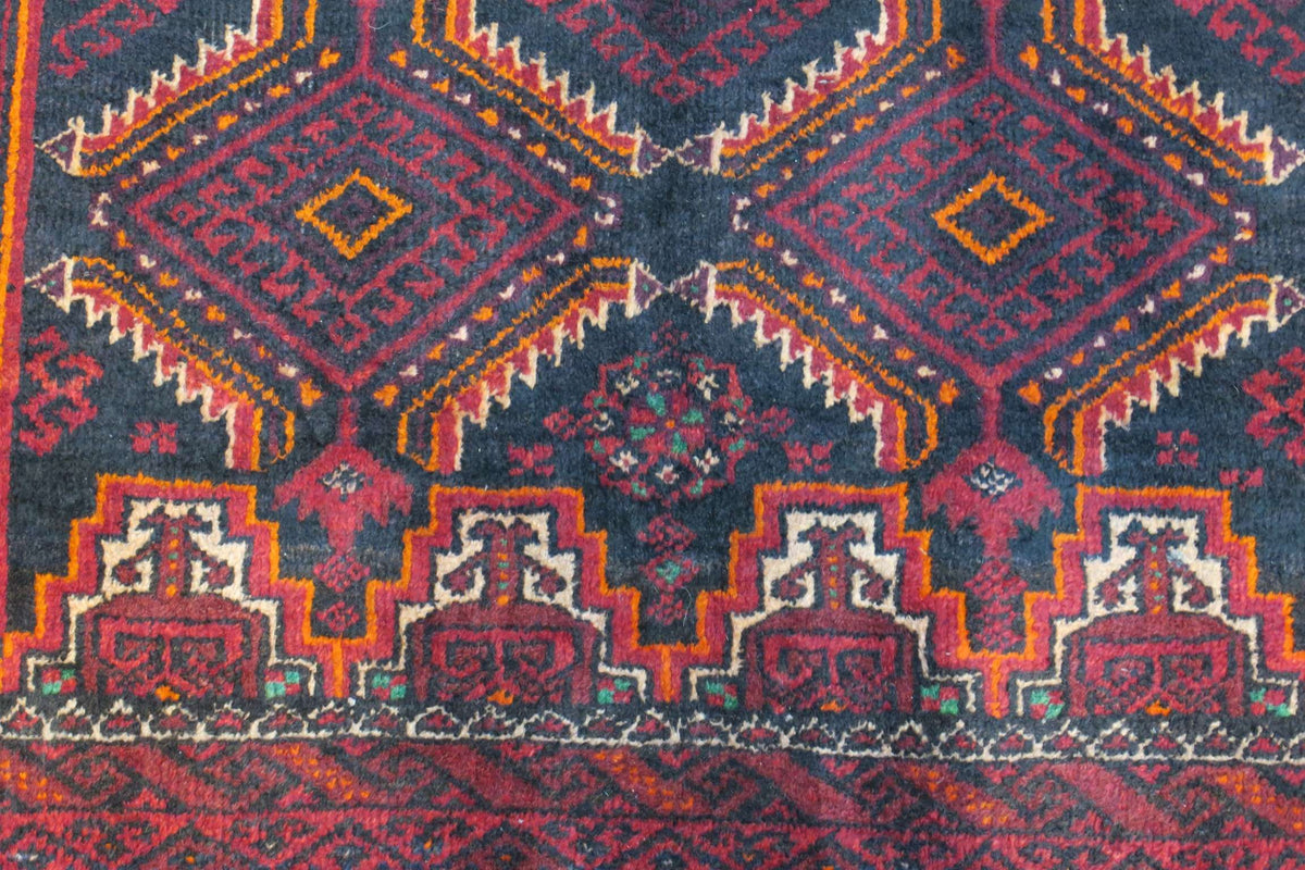 3' 5" x 7' 4" Persian Baluch Rug image 0