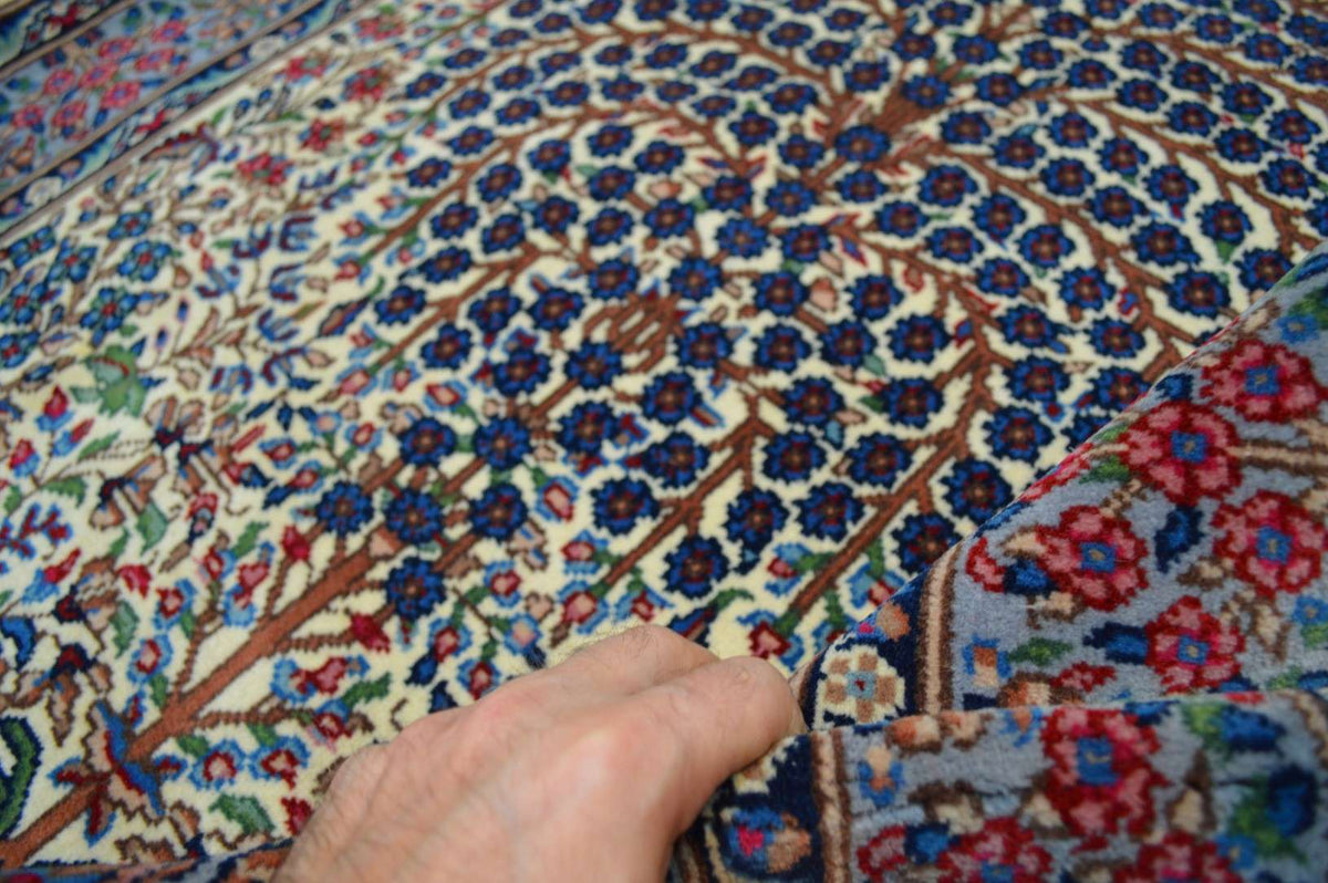 3' 0" x 5' 6" Persian Tabriz Rug image 11