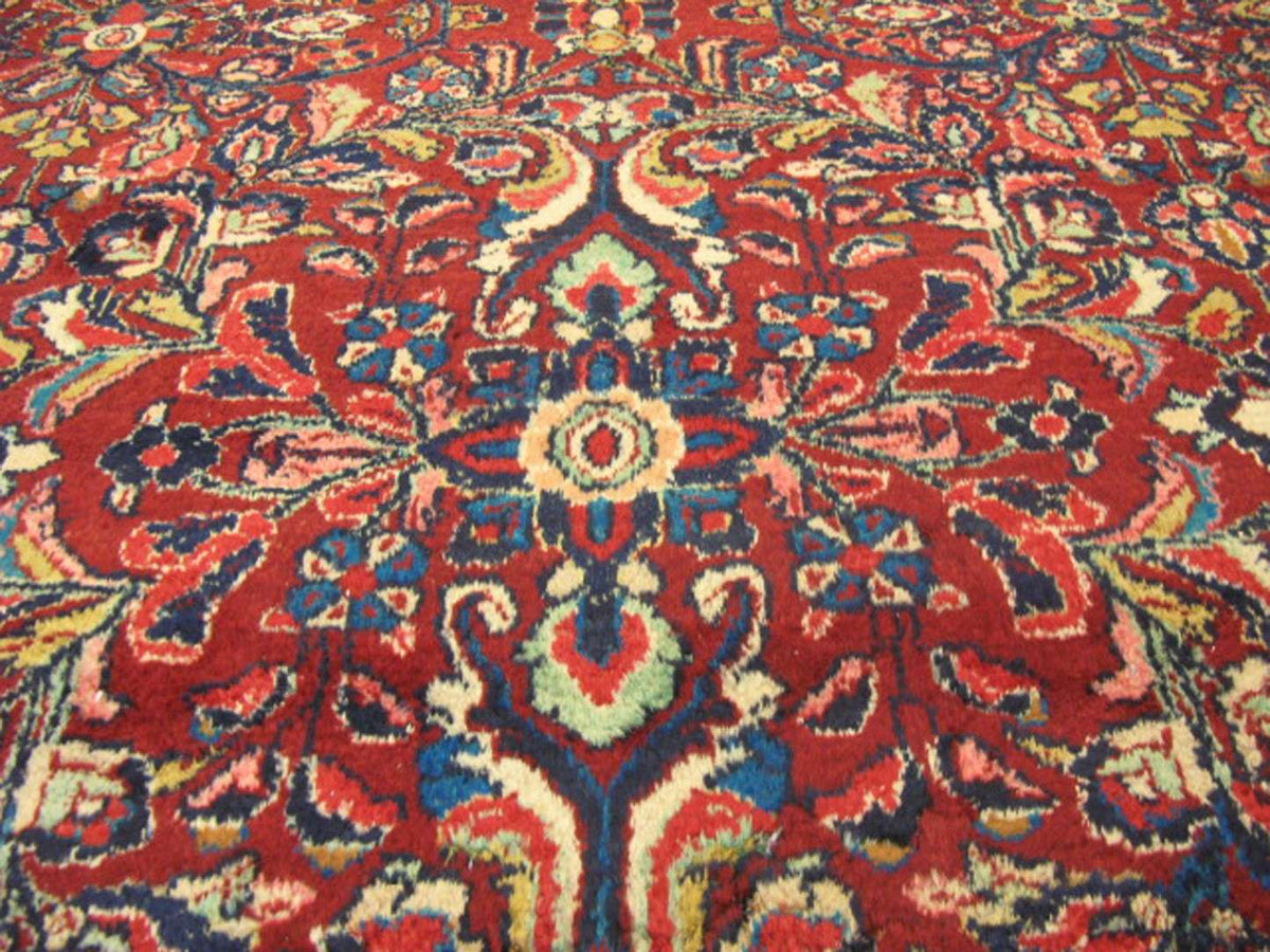 7' 5" x 10' 0" Persian Sarouk Rug image 9