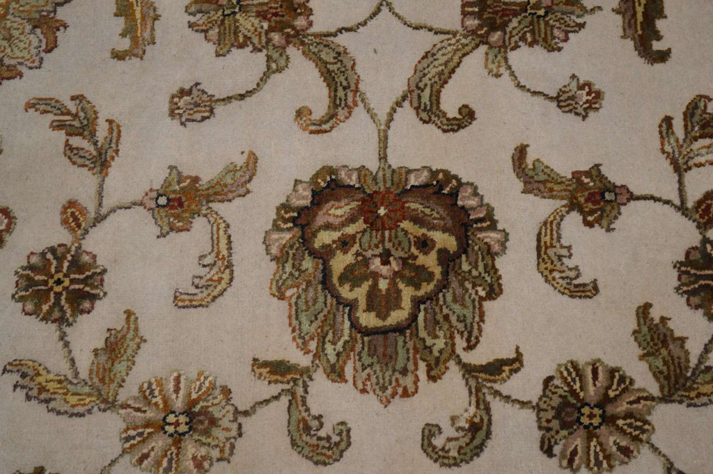 8' 3" x 8' 3" India Jaipur Round Rug image 8