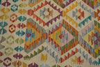 5' 1" x 6' 7" India Kilim Rug image 10
