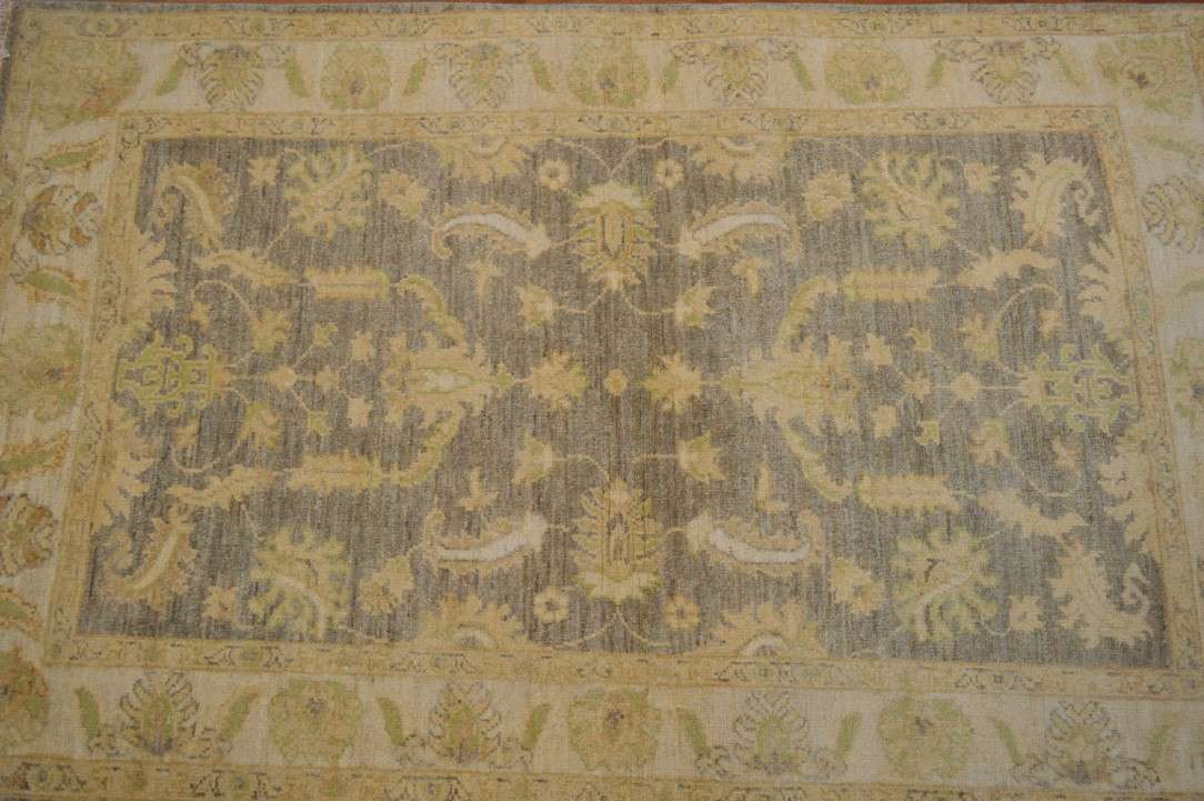 3' 0" x 4' 8" Pakistan Peshawar Rug image 8