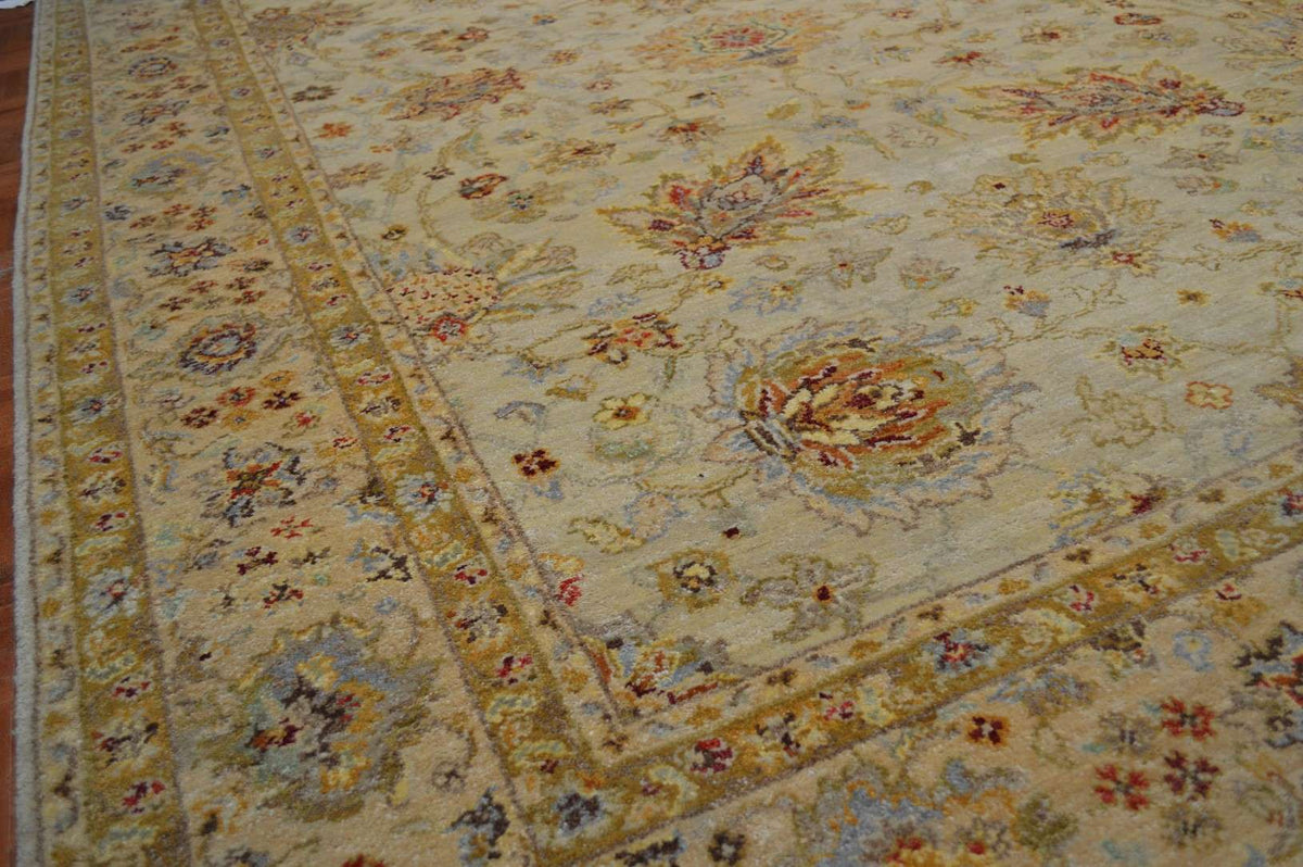 6' 2" x 9' 0" India Sultanabad Rug image 7