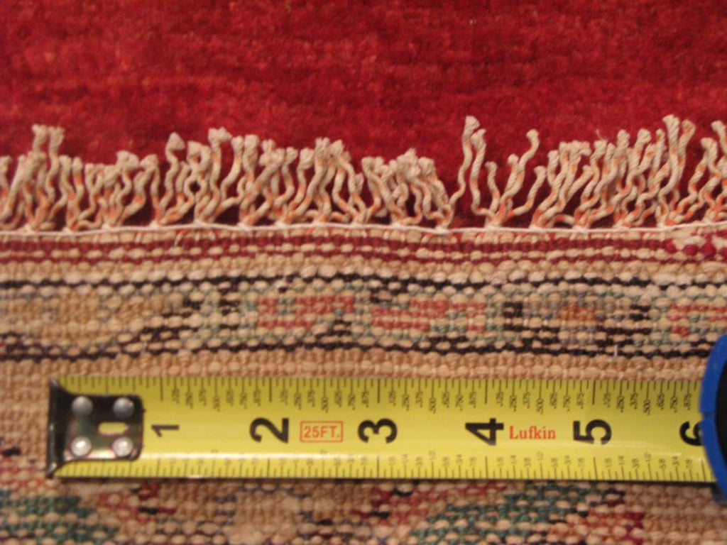 5' 6" x 9' 1" Persian Bakhtiari Rug image 12