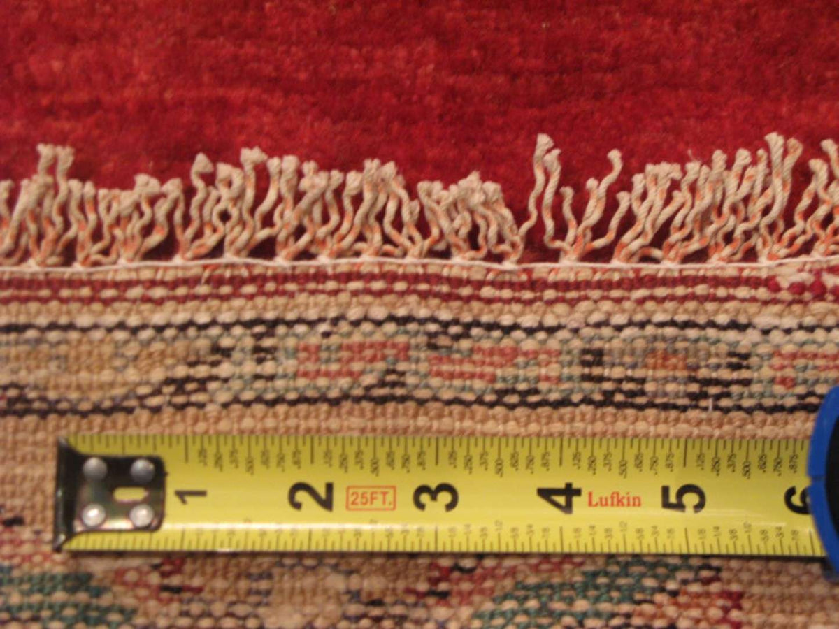 5' 6" x 9' 1" Persian Bakhtiari Rug image 12