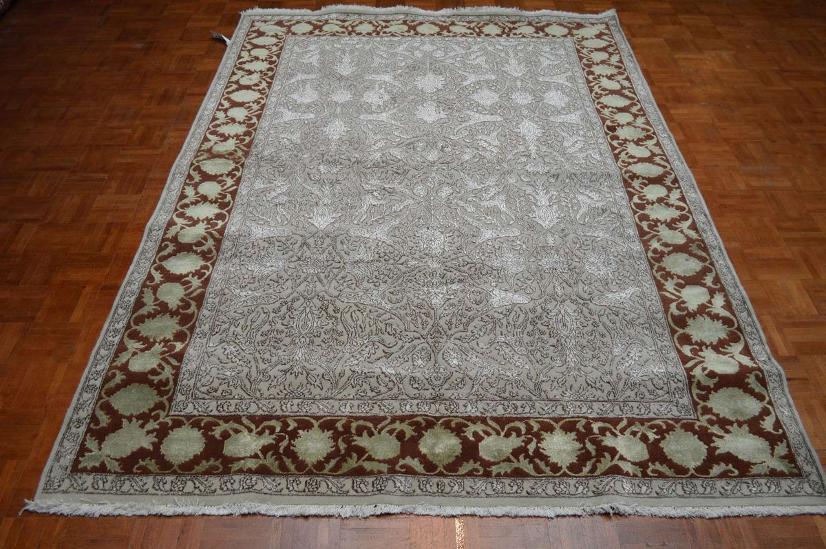 6' 2" x 8' 8" India Tabriz Rug image 4