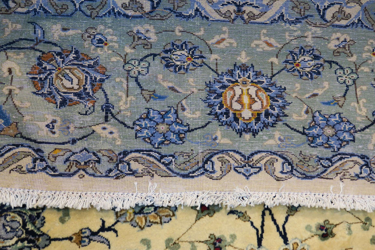 9' 7" x 13' 1" Persian Kashan Rug image 0