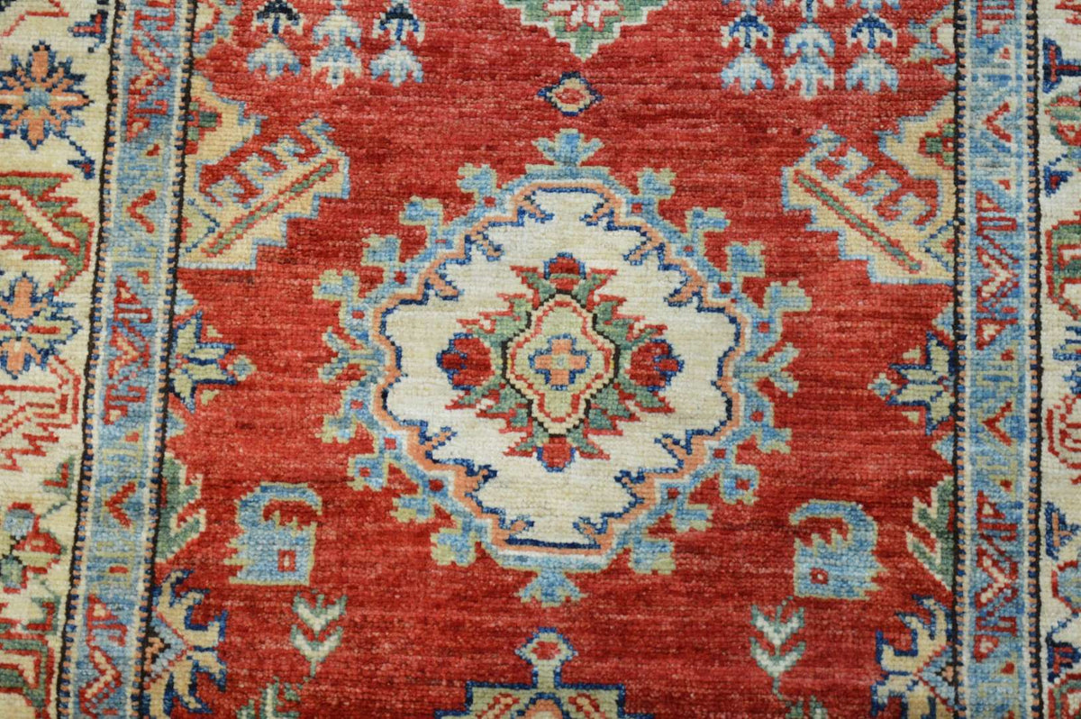 2' 9" x 8' 10" Pakistan Kazak Runner image 8