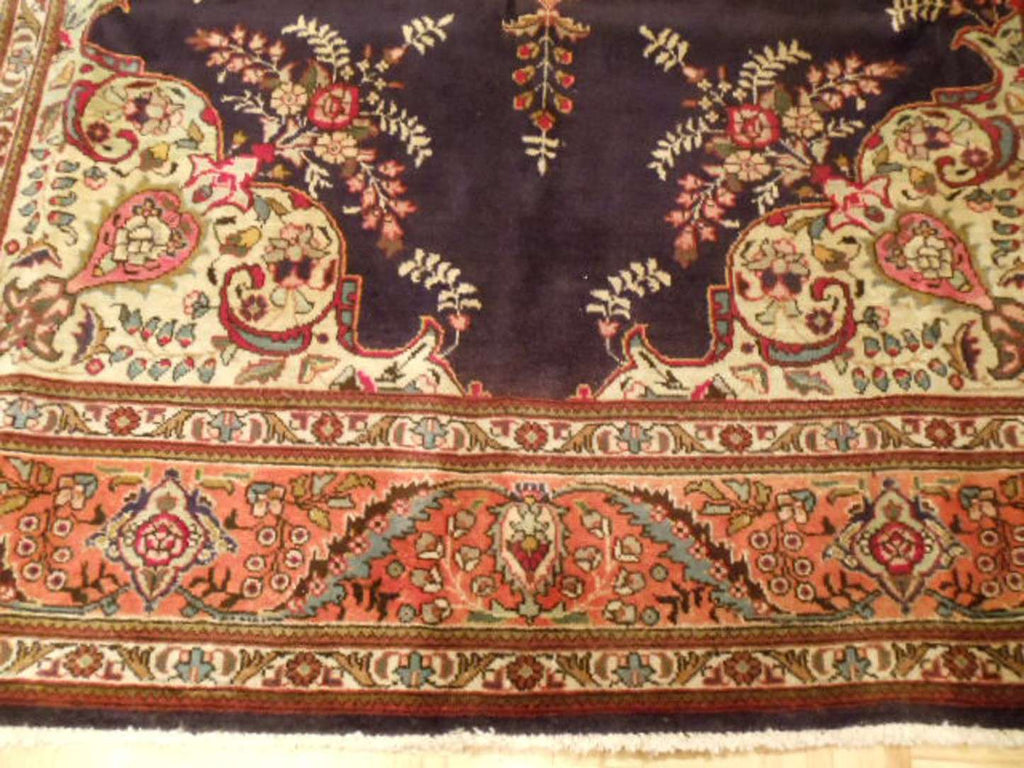7' 0" x 9' 1" Persian Tabriz Rug image 3