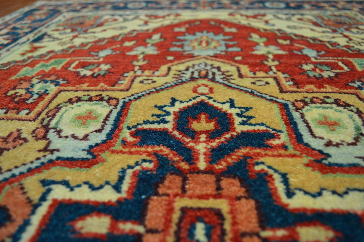 3' 0" x 4' 9" India Serapi Rug image 8