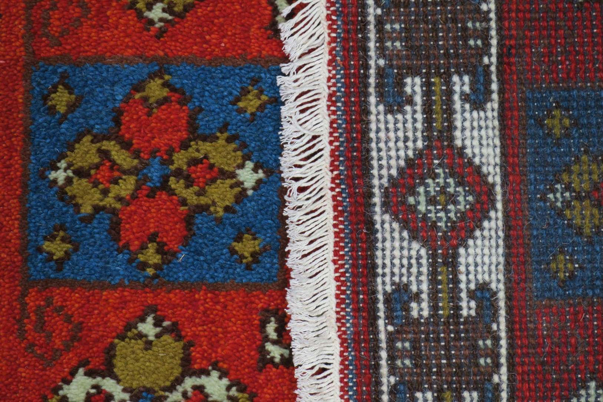 2' 0" x 3' 0" India Kazak Rug image 1