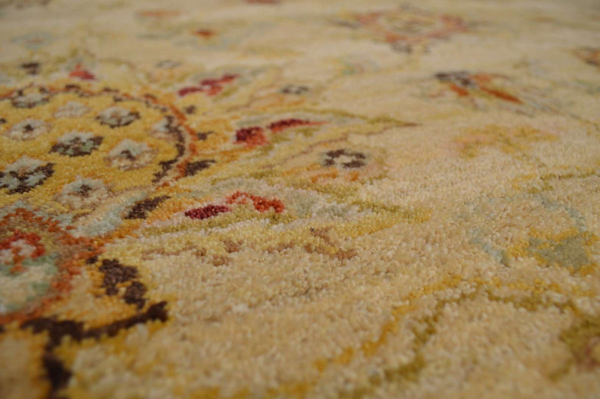 8' 0" x 10' 3" India Sultanabad Rug image 5