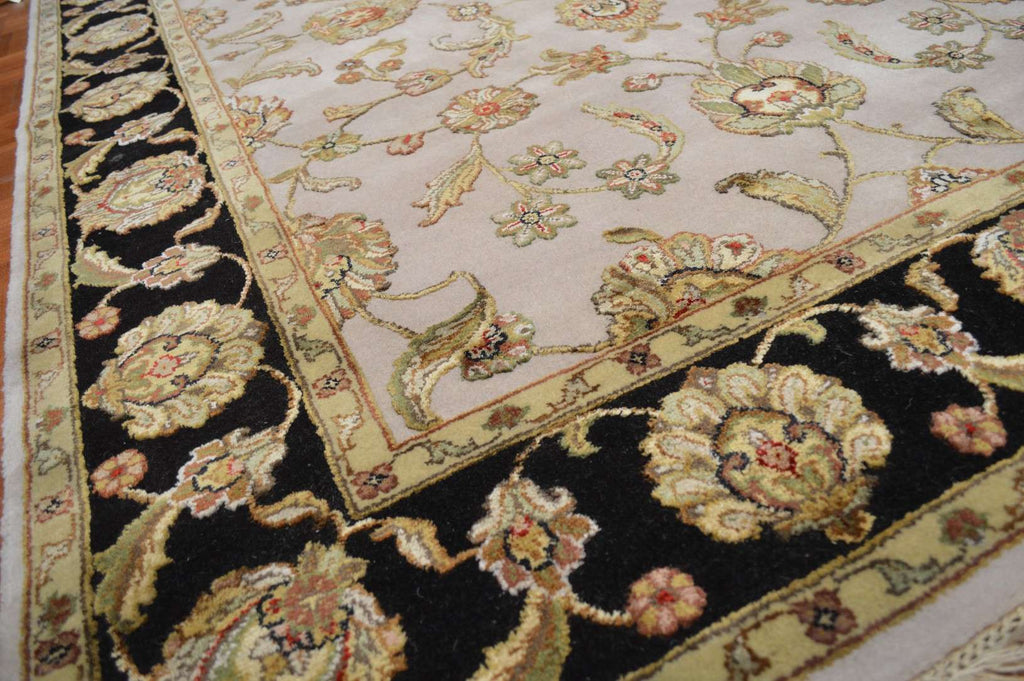 5' 1" x 7' 2" India Jaipur Rug image 8