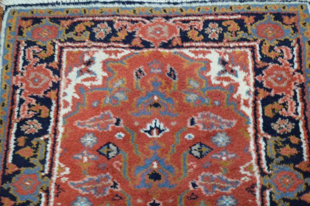 2' 2" x 3' 9" India Heriz Rug image 5