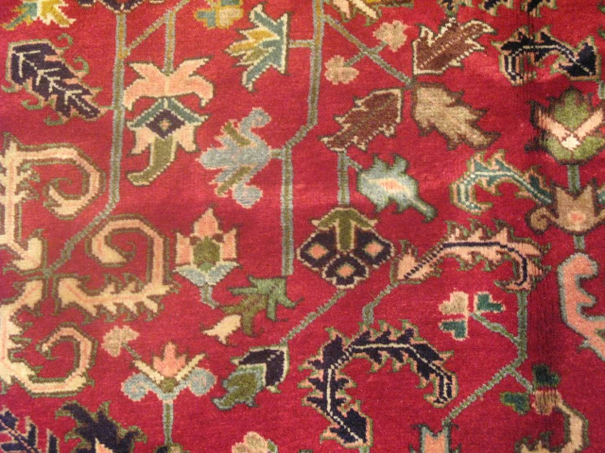 7' 4" x 10' 6" Persian Heriz Rug image 9