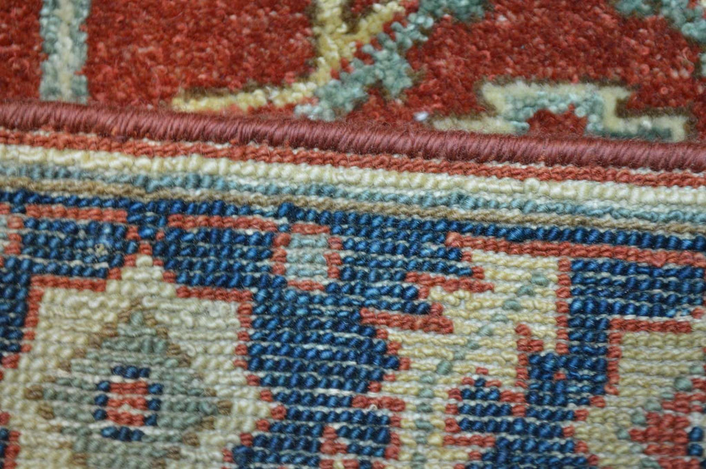 2' 0" x 3' 0" India Serapi Rug image 5
