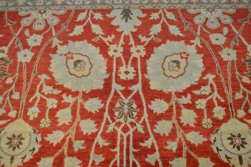 9' 8" x 13' 7" Pakistan Oushak Rug image 9