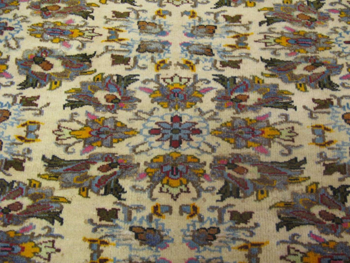 3' 8" x 4' 1" Persian Ardakan Rug image 3