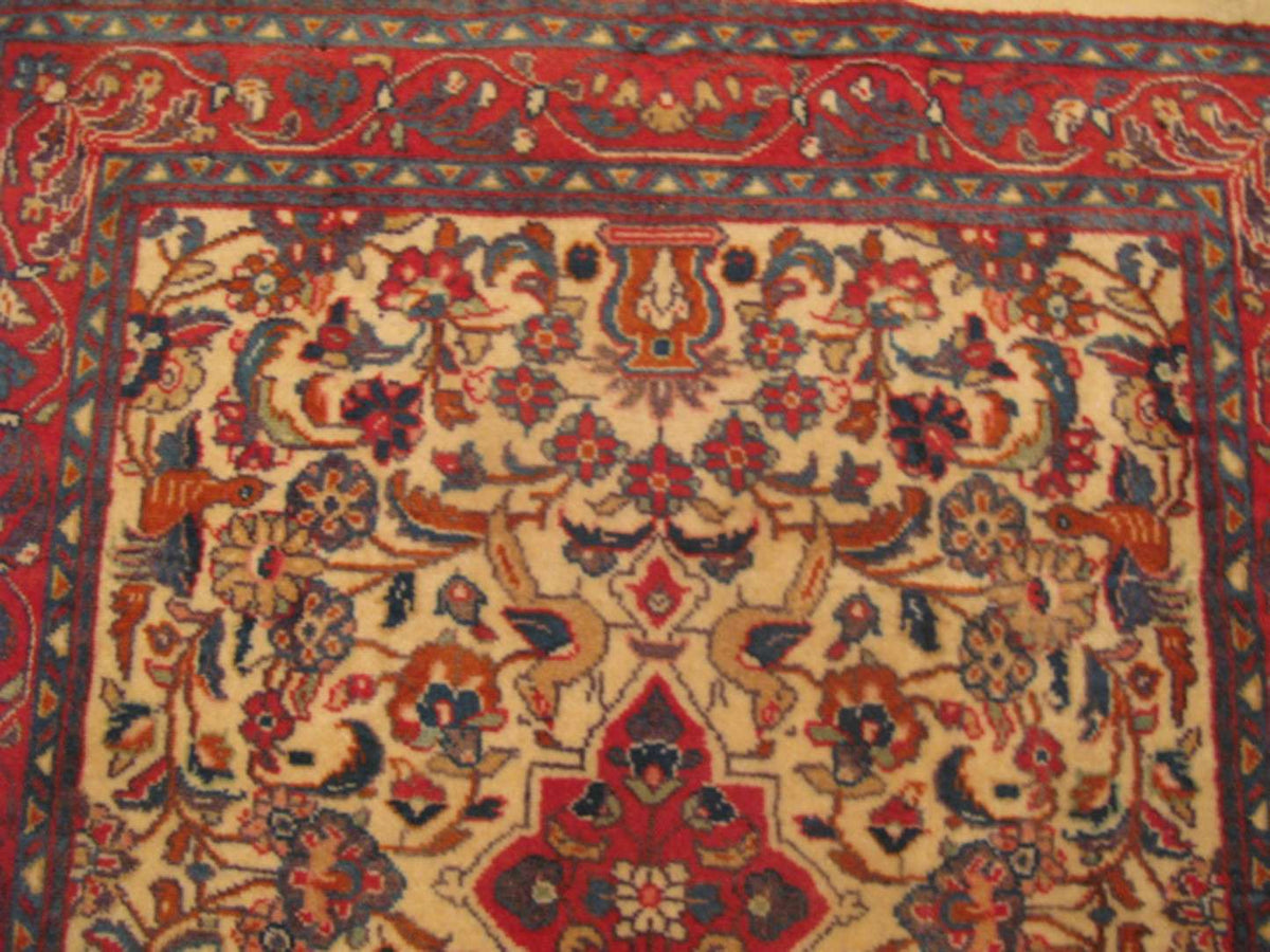 2' 2" x 2' 6" Persian Sarouk Rug image 4