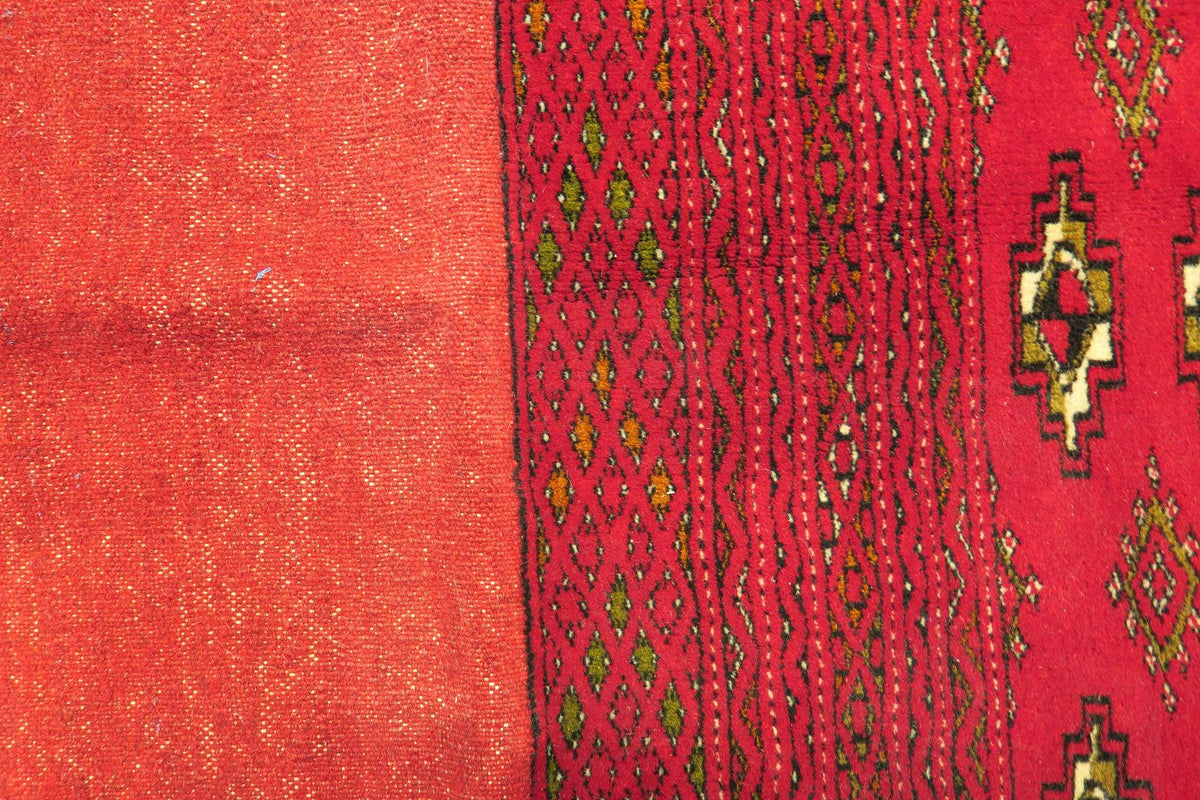 1' 9" x 4' 3" Vintage Turkeman Rug image 9